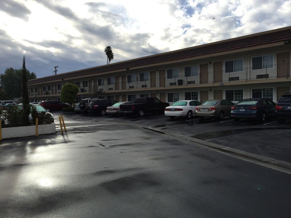 Hotel The Dixie Orange County à Stanton Extérieur photo