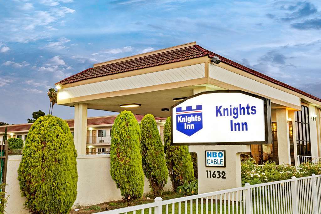 Hotel The Dixie Orange County à Stanton Extérieur photo